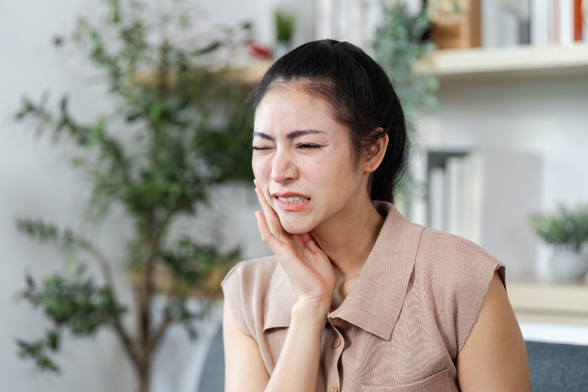 TMJ Pain Relief in Hugo